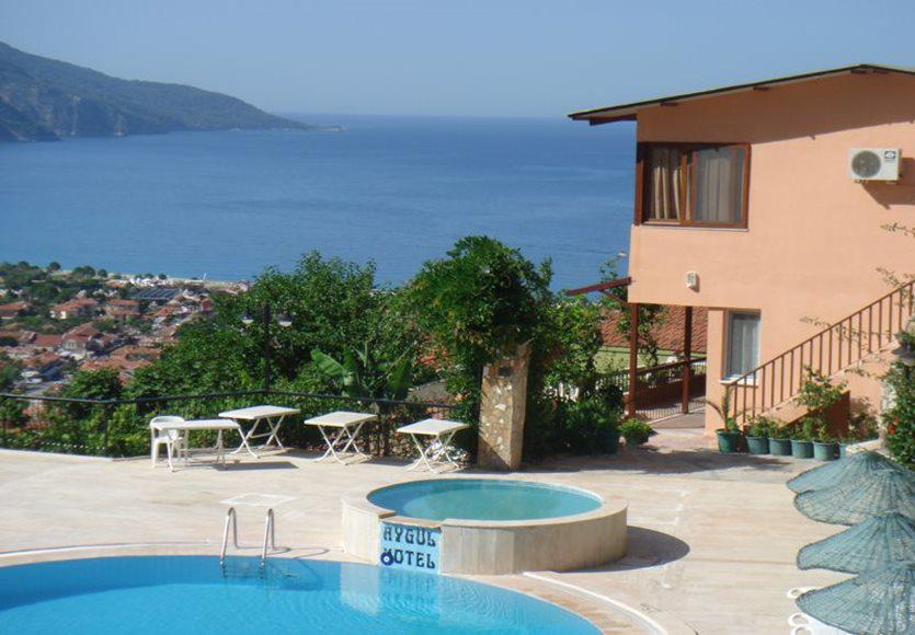 אולודניץ Aygul Hotel מראה חיצוני תמונה
